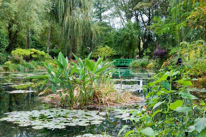 Giverny e Versailles dia inteiro visita guiada privada com o Hotel Pickup