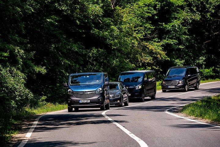 Bucharest Airport Private Transfer by Minivan up to 8 People