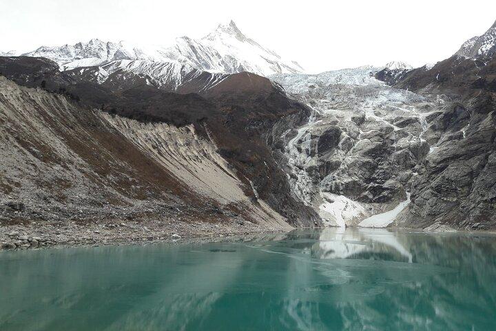 Manaslu Circuit Trekking Tour