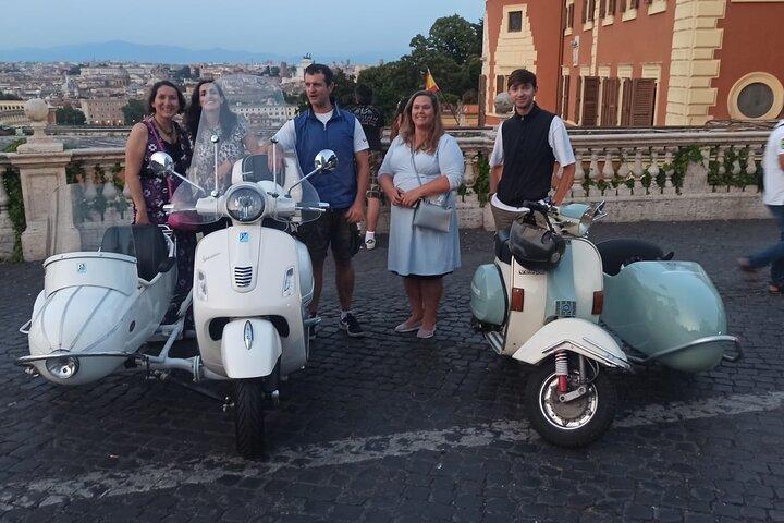 Vespa Sidecar Tour no dia / noite com Pickup