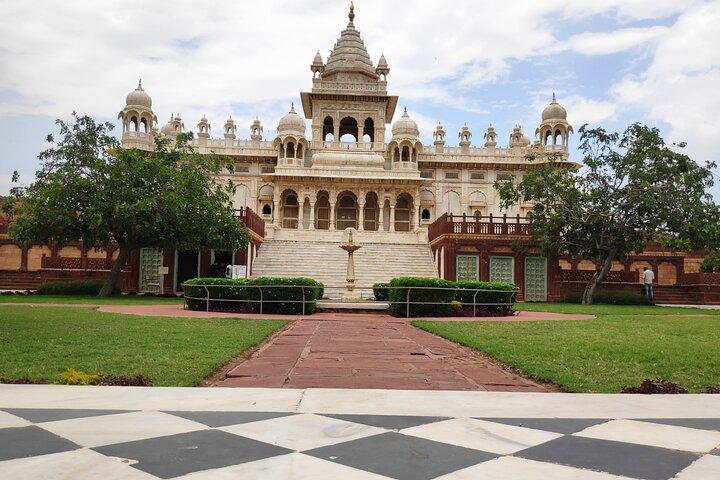 Visita guidata di Jaswant Thada