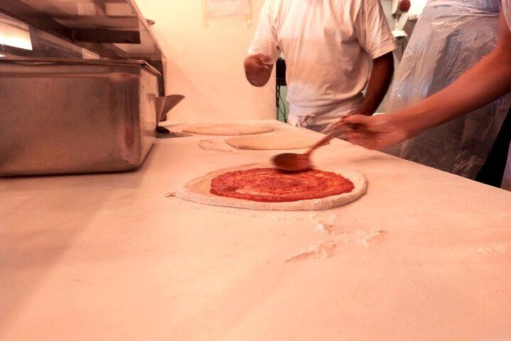 Rome: Pizza Cooking Class combined with Guided Sightseeing
