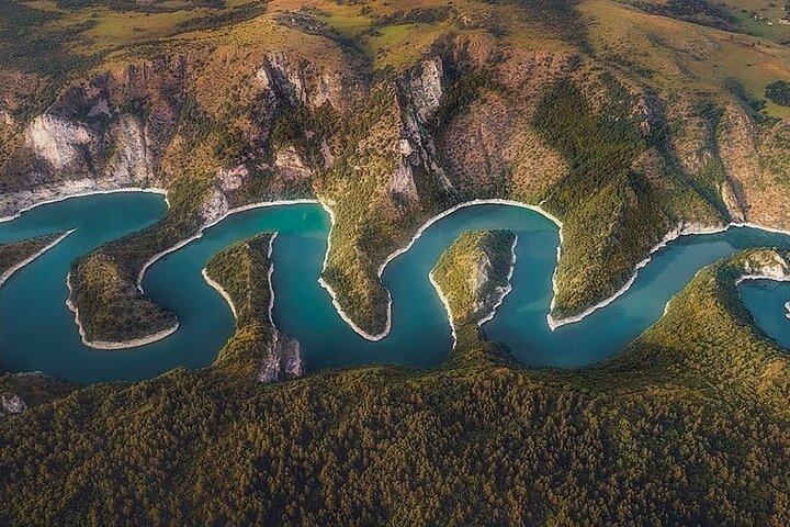 ベオグラードからの終日旅行:Uvac Nature Reserve Tour