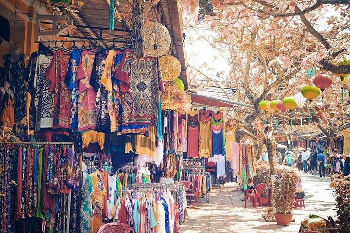 Cairo: Pyramids, Museum & Khan el-Khalili, No hidden fees.