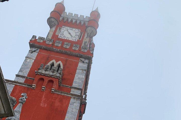 ペーナ宮殿とシントラ村のプライベート半日ツアー