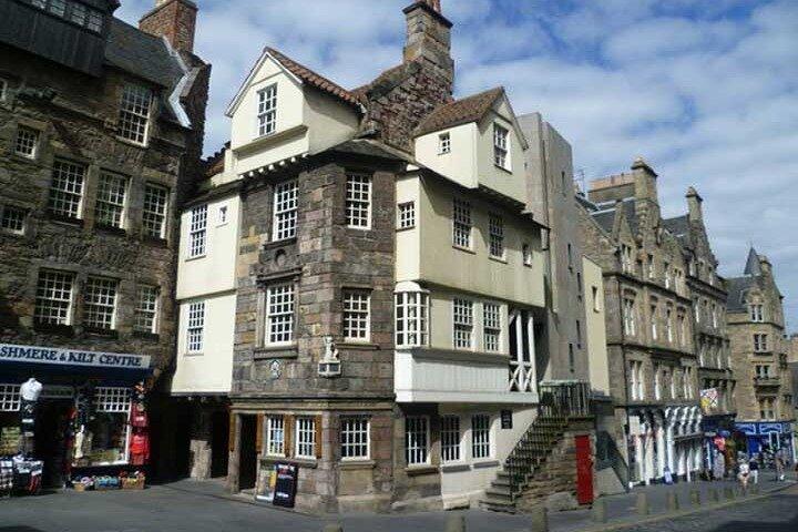 Una storia di stregoneria a Edimburgo: un tour audio autoguidato