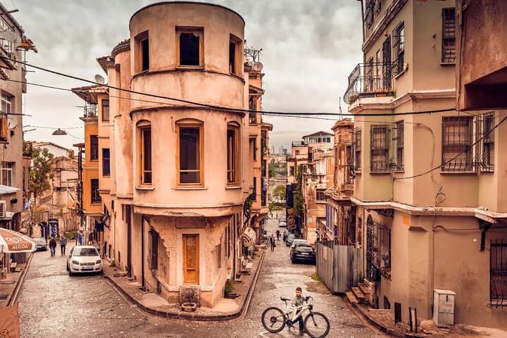 Istanbul in Colors: Balat Tour