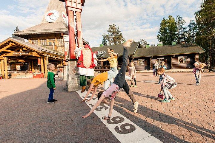 サンタクロースコンボ：1日でサンタクロース村とサンタパークを訪問