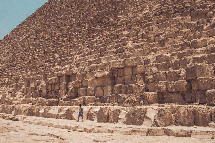 ギザのピラミッド、カイロ シタデル、オールド カイロへの日帰り旅行 - コプト カイロ