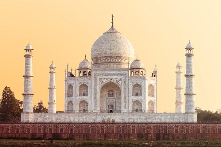 Private Taj Mahal day trip by Gatiman Express train ,private guided tour in Agra