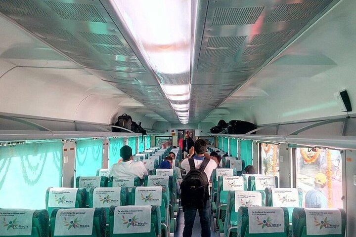 Private Taj Mahal day trip by Gatiman Express train ,private guided tour in Agra