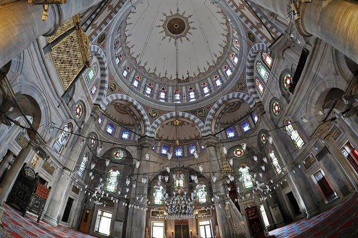 Full-Day Istanbul Private Guided Tour With Lunch & Private Car