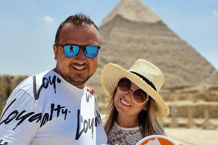 Giza Pyramids & Sphinx day trip