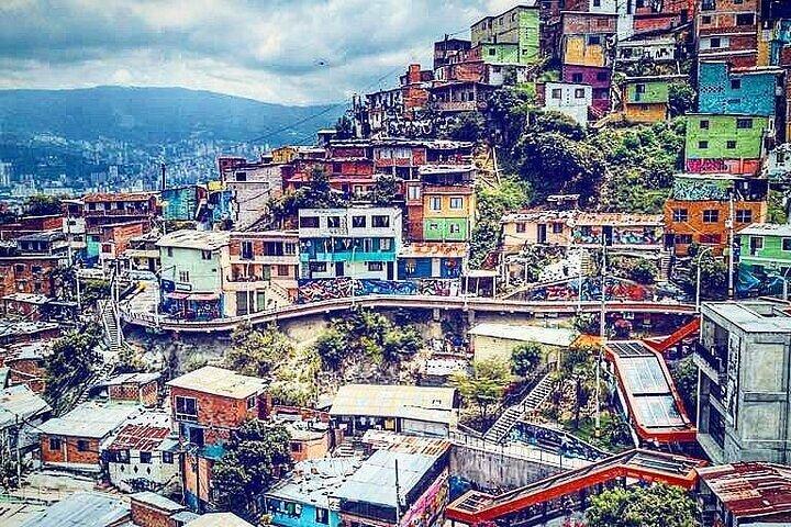 Graffiti Tour Medellin, herunder Pablo Escobar-steder