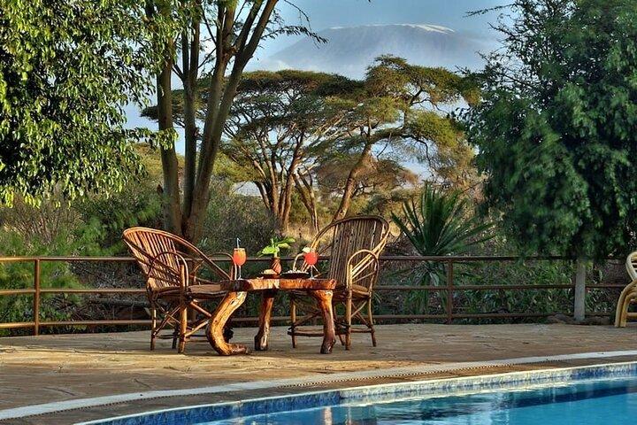 Safari privato in Kenya di 7 giorni Amboseli, Naivasha, Nakuru, Mara