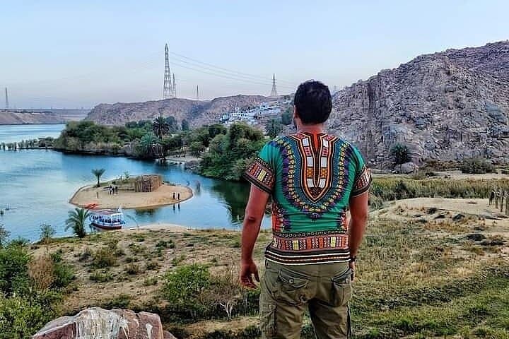DELUXE Nile cruise from Luxor to Aswan and Abusimbel Tour