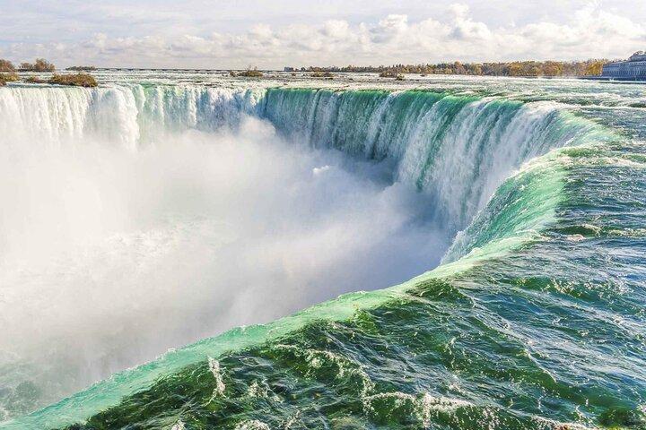 Privat ankomstoverførsel-Pearson Lufthavn (YYZ) til Niagara Falls