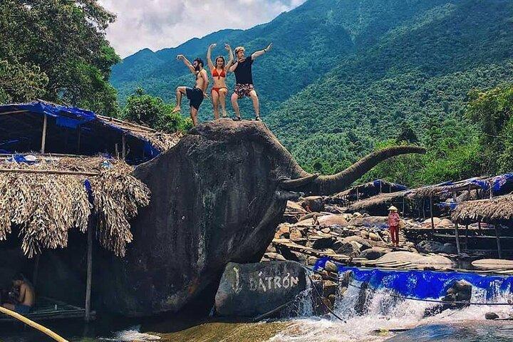 Hue - Da Nang - Hoi An: Easy Rider tramite Hai Van Pass -Tour privato