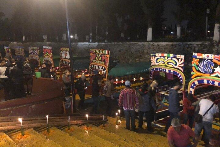 メキシコシティの死者の日ツアー