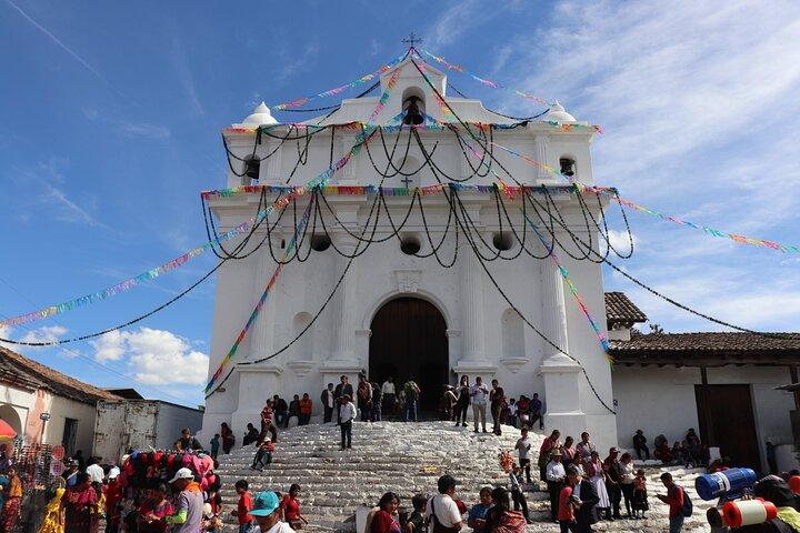 Tour a piedi del mercato di Chichicastenango tradizionale e colorato