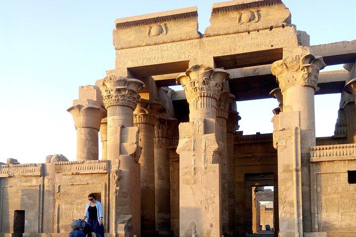 Bewonder de grootste Kom Ombo & Horus-tempel in Edfu (start vanuit Aswan of Luxor)