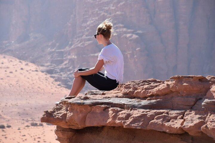 2 - Tour privado de um dia de Petra, Wadi Rum e Mar Morto a partir de Amã