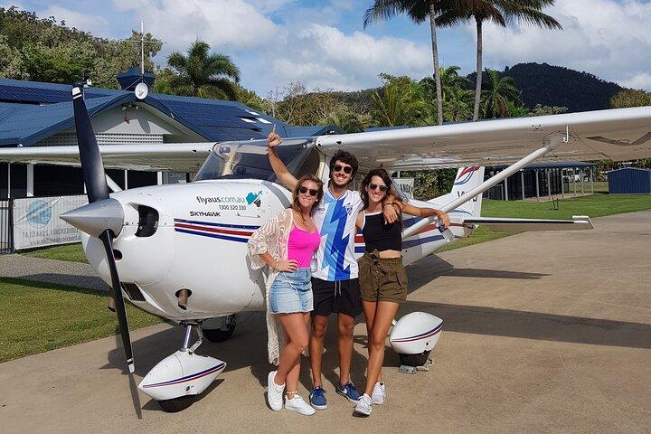 1-stündiger Rundflug über die Whitsunday Islands und das Heart Reef