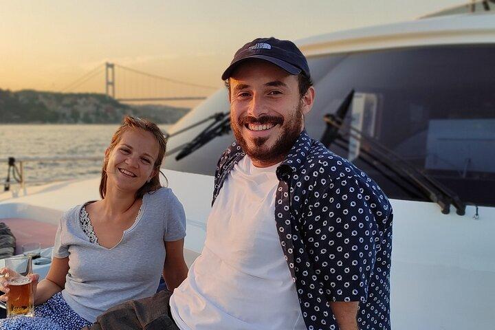 Istanbul Bosporus Sunset Luxe jachtcruise met snacks