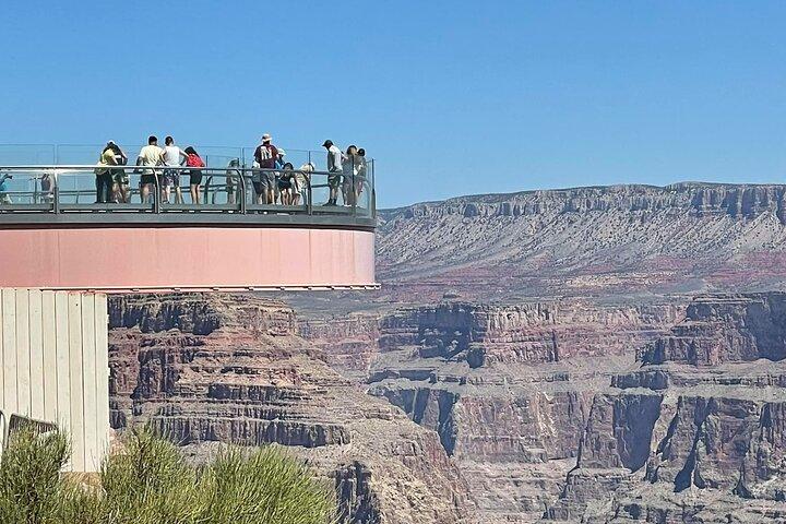 Semi - Private Grand Canyon & Hoover Dam Tour fra Las Vegas