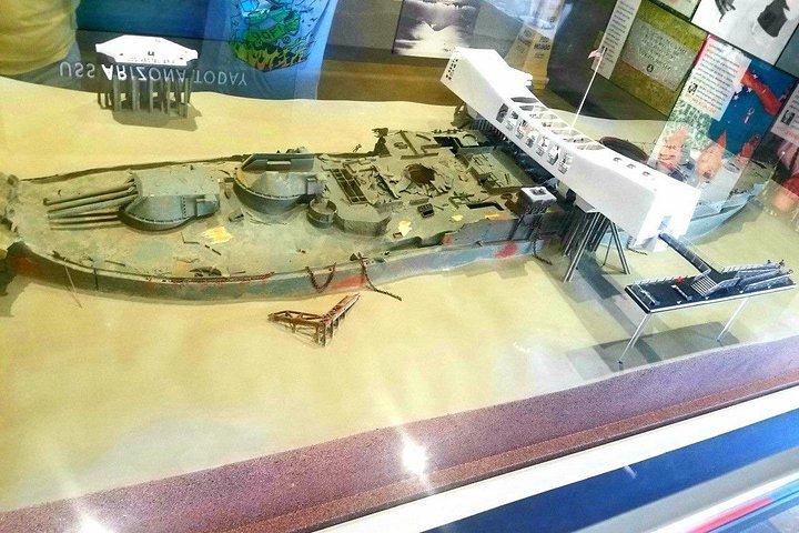 プライベート ハワイ パール ハーバー ツアーとノース ショア (最大 12 名)