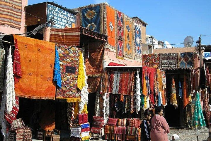 fes to marrakech 2日間の砂漠ツアー