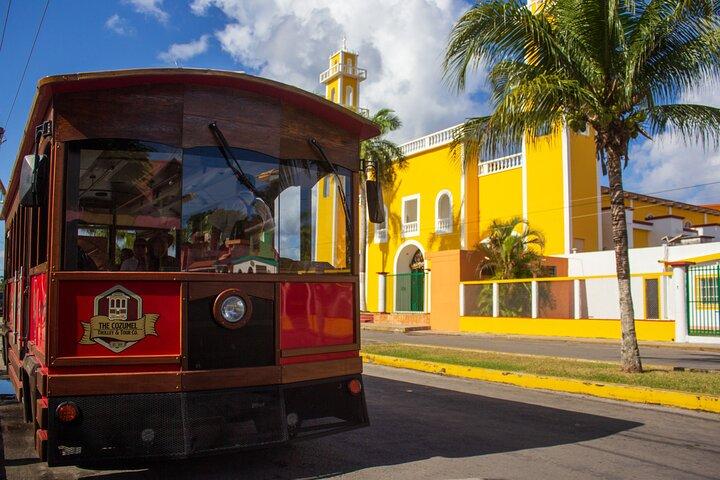 Stadtrundfahrt durch Cozumel mit dem Trolley