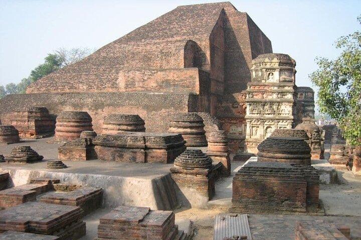 Dagtrip naar de oude wonderen van Nalanda en Rajgir vanuit Bodhgaya