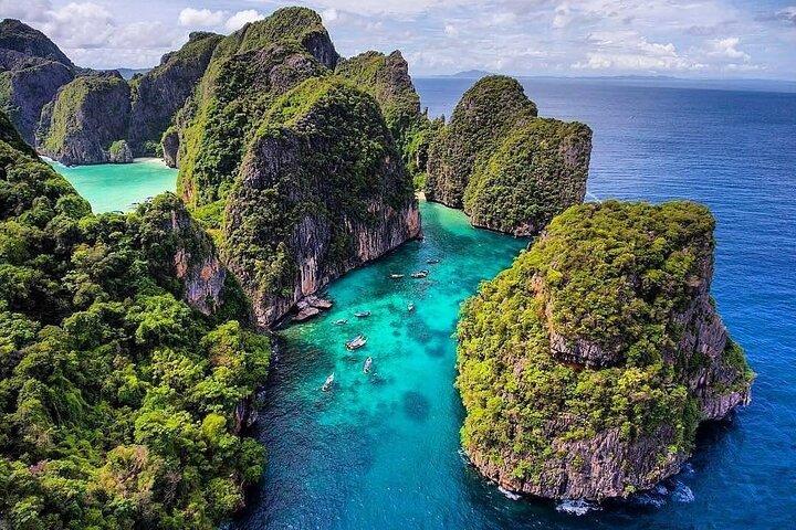 Viagem de mergulho com snorkel nas Ilhas Phi Phi e Khai com almoço e barbatanas em lancha