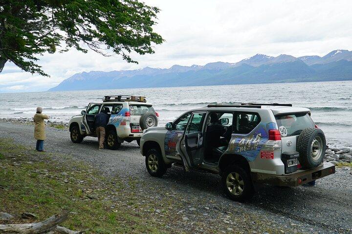 Tour fuoristrada 4x4 del Lago Escondido e del Lago Fagnano con pranzo