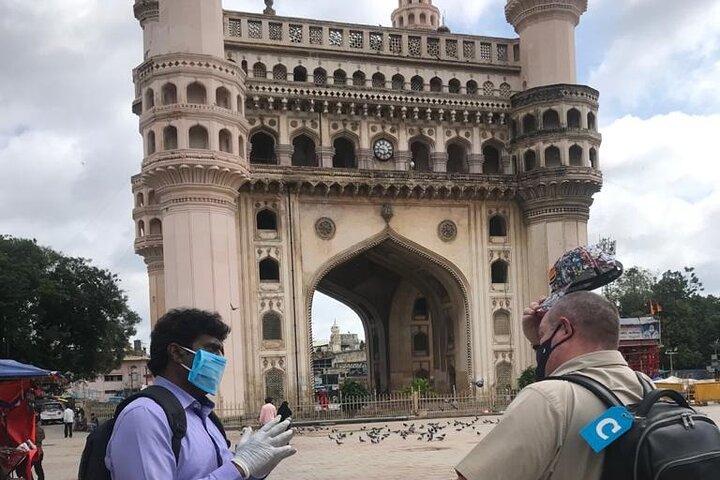 ハイデラバードの旧市街ウォーキングツアー、400年前の時代を旅しましょう