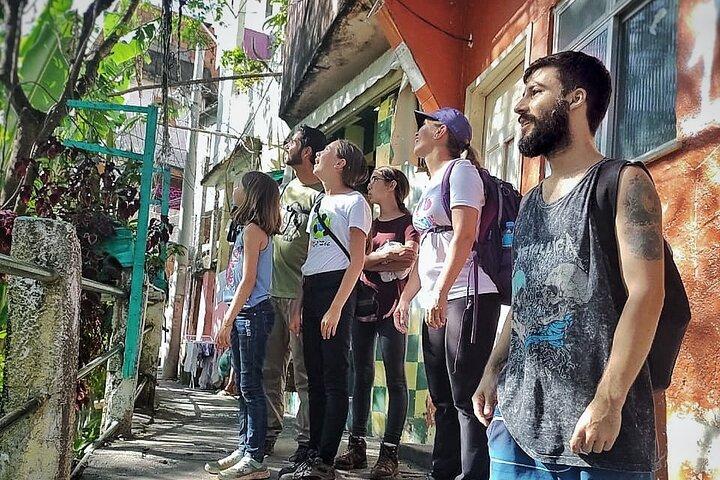 Passeio no Rio Favela