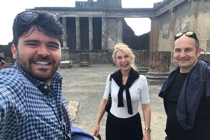 Pompeii Private Tour with Expert Guide