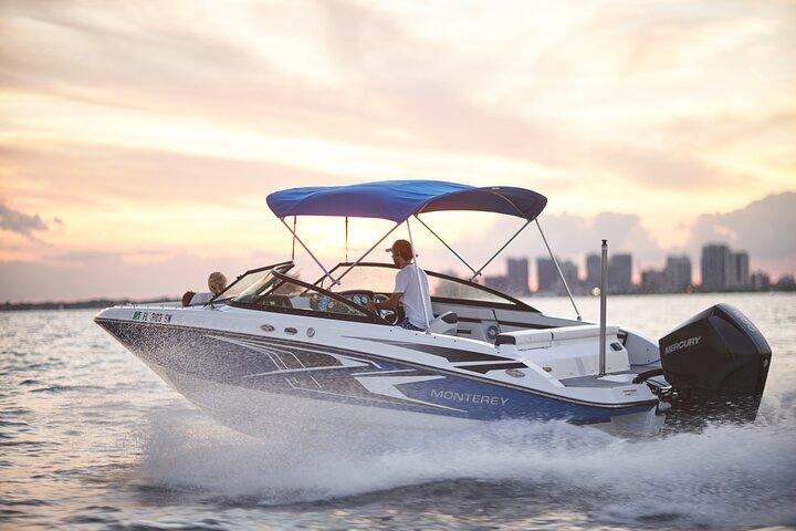 Private Sunset or Night Boat Cruise in Miami