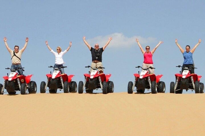 Dubai Dinner Desert Experience with 01 Hour quad bike and camel ride