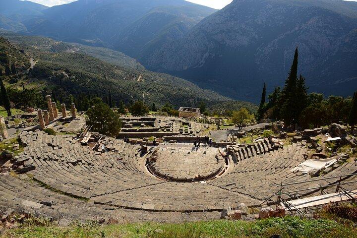 Delphi、Arachova、Levadia Krya Springs、プライベート デイ ツアー