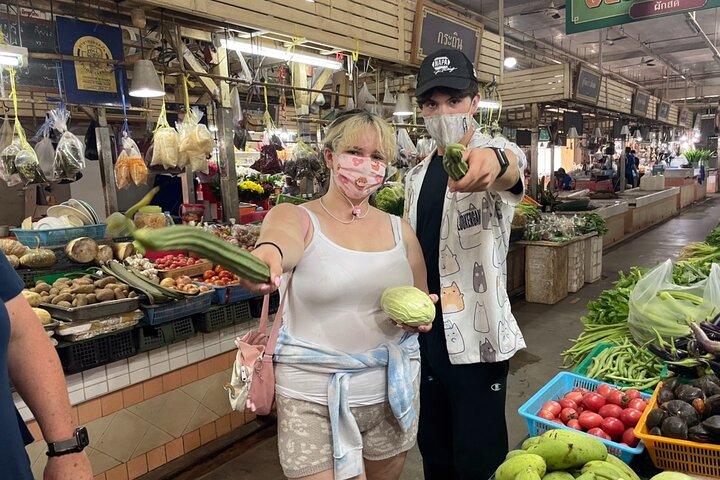 Thai madlavningskursus og markedstur i Phuket