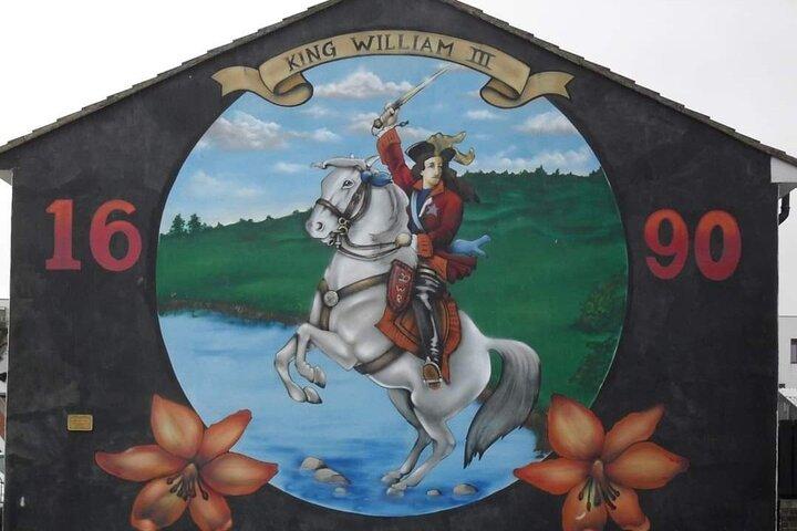 História Política Privada e Mural Tour Belfast