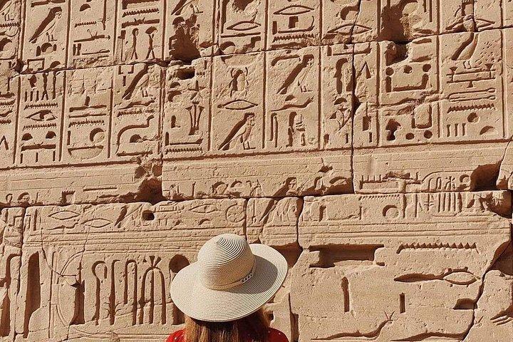 Luxor-Tagestour ab Kairo mit dem Flugzeug