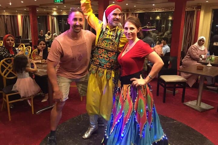 Cairo Dinner Cruise in Nile River With Belly Dancer & Tanora show