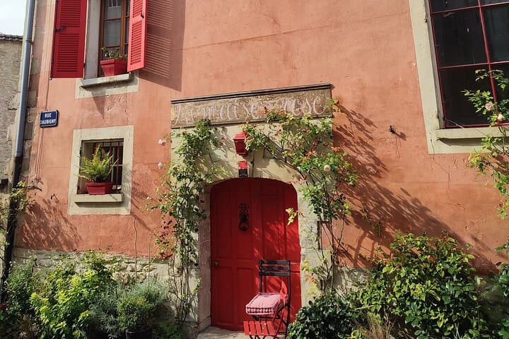 Hiking Adventure in Van Gogh's Footsteps with 6 miles walk
