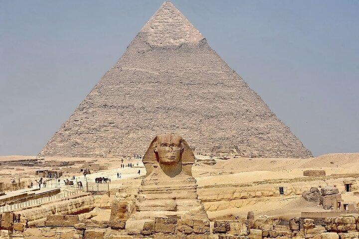 Visita guiada al museo de la civilización y las pirámides de Giza