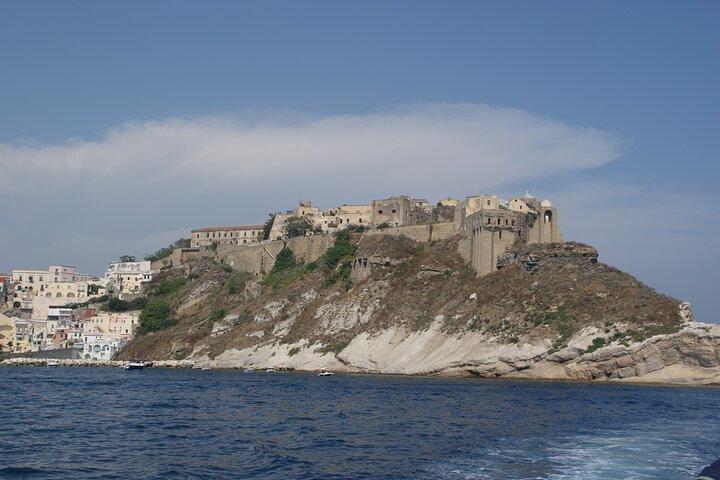 Crociera Privata Ischia e Procida - Yacht 50'