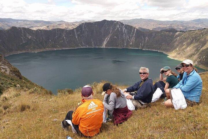 Tour privado de día completo a la laguna de Quilotoa desde Quito