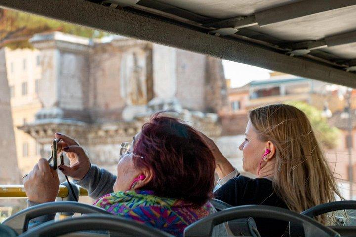 I Love Rome : Hop on Hop off Open Bus Tour